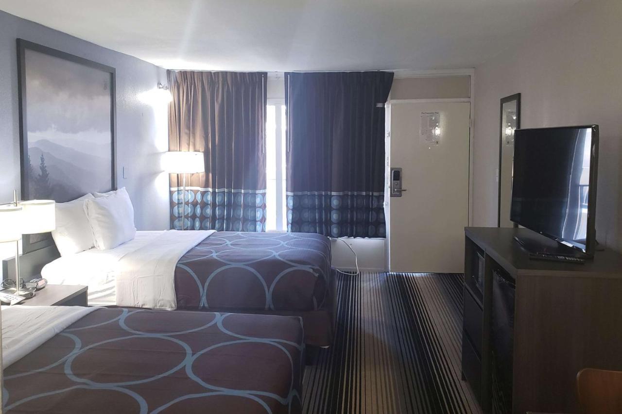 Hotel Super 8 By Wyndham Morganton Extérieur photo